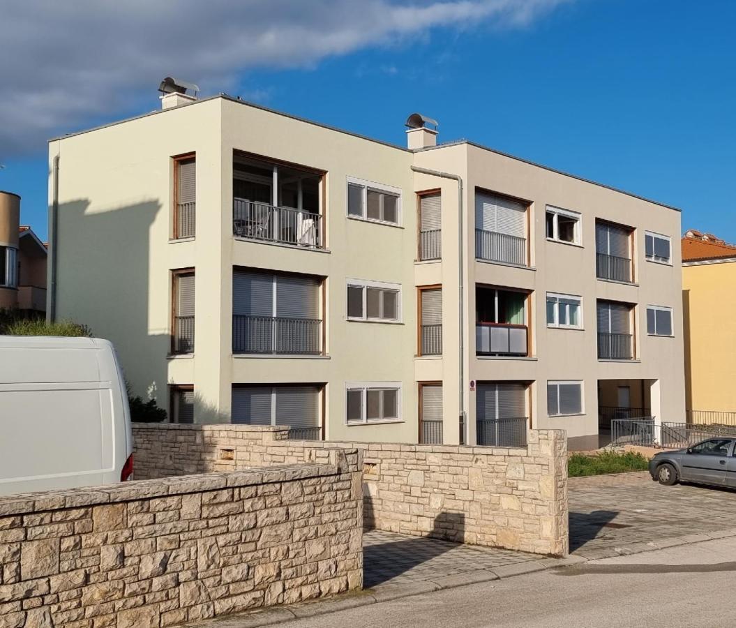 Apartmani Sunce I More Premantura Eksteriør billede
