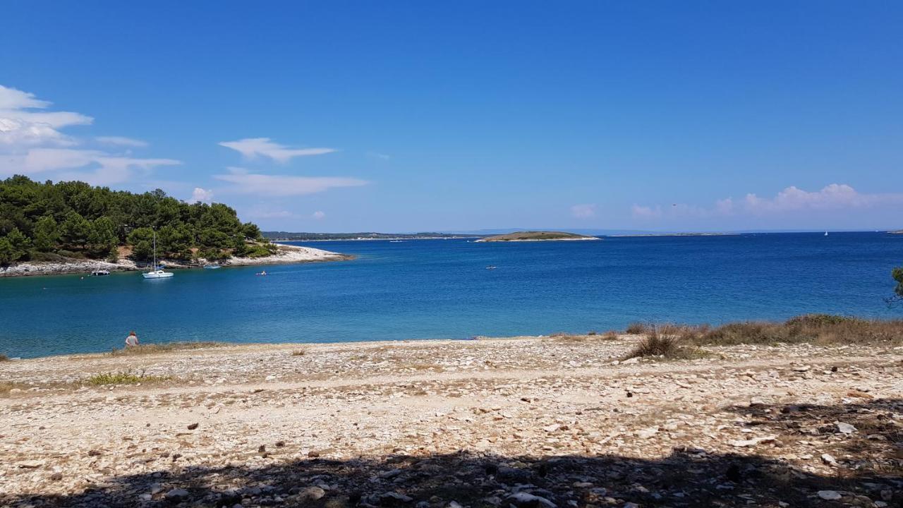 Apartmani Sunce I More Premantura Eksteriør billede