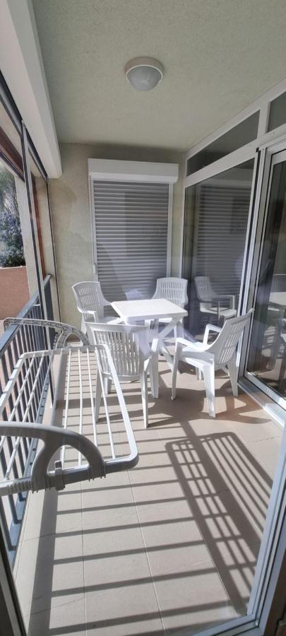 Apartmani Sunce I More Premantura Eksteriør billede