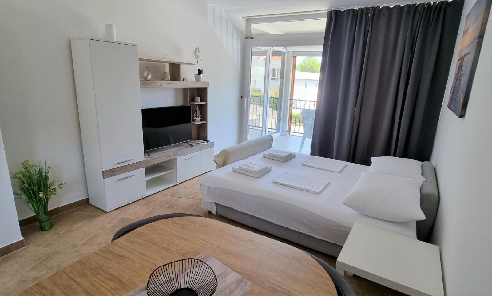 Apartmani Sunce I More Premantura Eksteriør billede